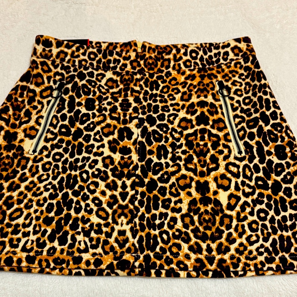 BBJ Los Angeles Leopard Print Women's mini Skirt
